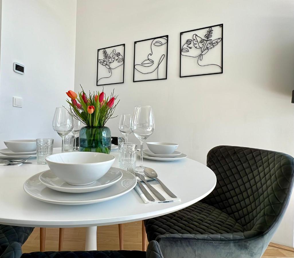 Cozy At Belvedere Apartment Wien